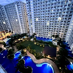 Units At Shore Residences Moa Complex Near Airport Pasay
